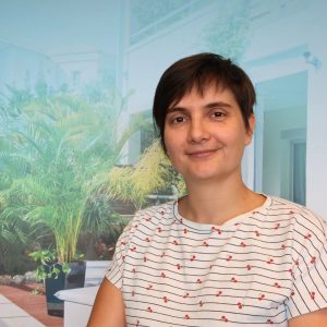 Sarah ARNAULT – Software Developer Sarah ARNAULT - Software Developer